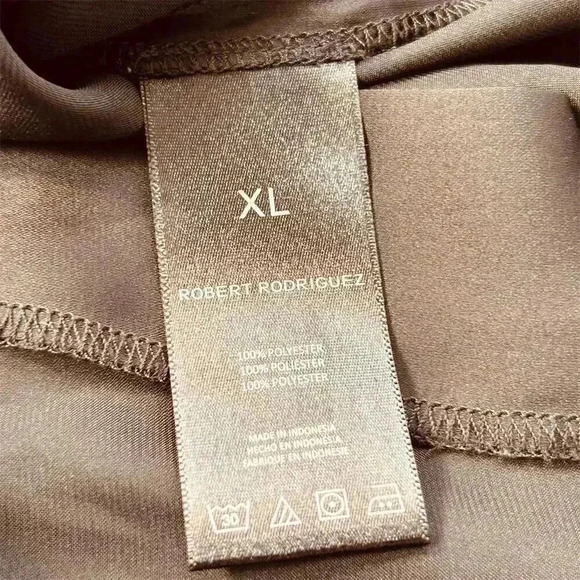 Robert Rodriguez Women's XL Black Sleeveless V-Neck Satin Blouse - Picture 8 of 8